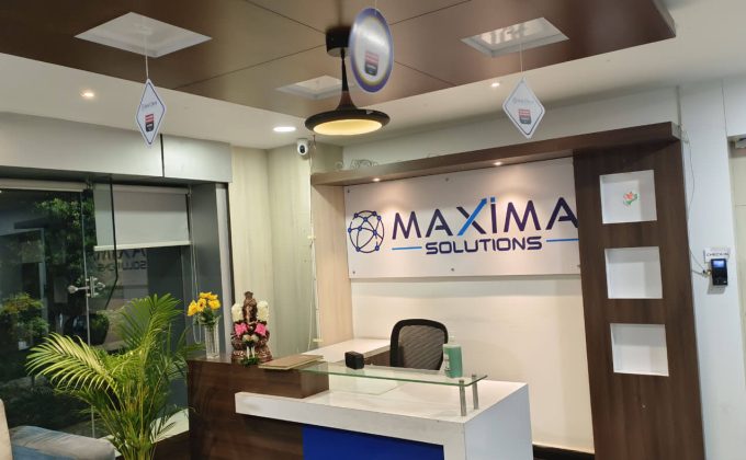 IT Consulting, Technology Consulting, Digital Transformation, Enterprise Solutions, Business Consulting, Cloud Solutions, AI Solutions, Maxima Technologies