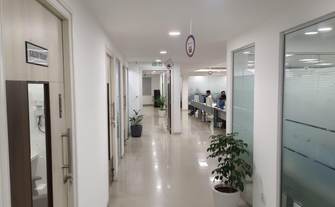 IT Consulting, Technology Consulting, Digital Transformation, Enterprise Solutions, Business Consulting, Cloud Solutions, AI Solutions, Maxima Technologies