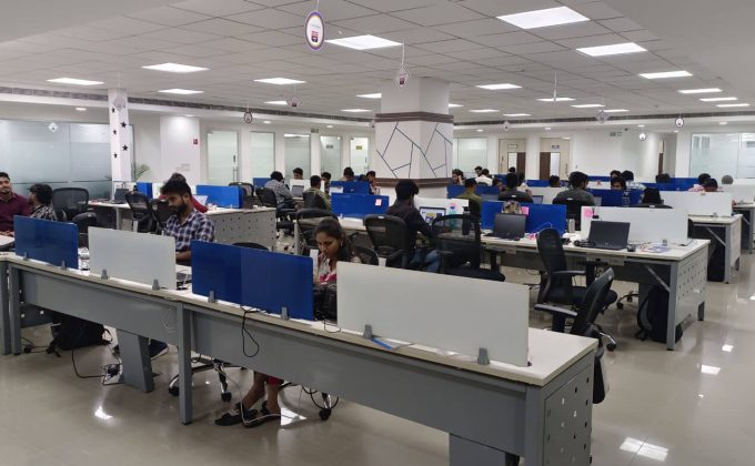 IT Consulting, Technology Consulting, Digital Transformation, Enterprise Solutions, Business Consulting, Cloud Solutions, AI Solutions, Maxima Technologies